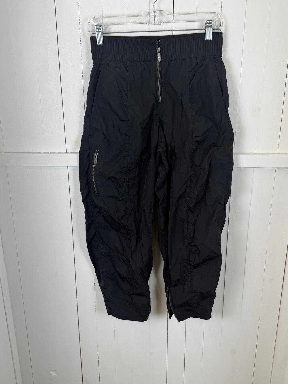 Lululemon Black Sweatpants Women's Size 2 Excellent Condition